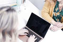 故宫口红上线即热销！你可知古人如何涂口红？